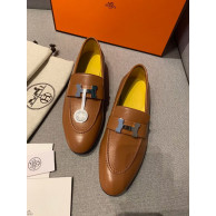 Chaussures Louis Vuitton en Cuir, Chaussures à Casablanca