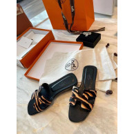 Sandales Louis Vuitton en Cuir Homme, Chaussures à Casablanca
